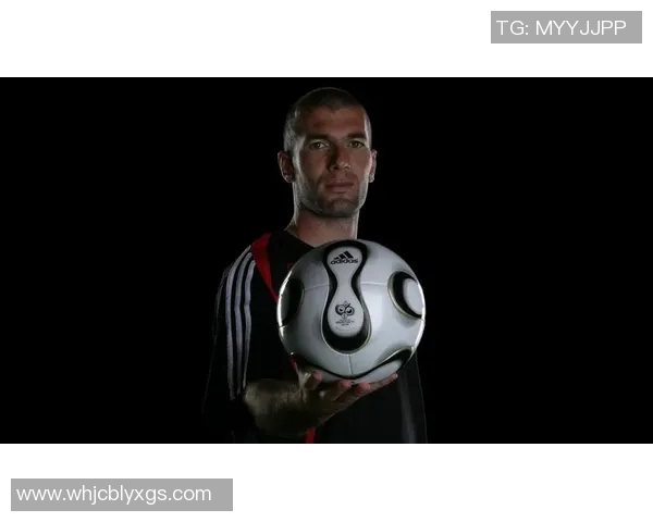 简笔画教程：轻松绘制足球明星齐达内的艺术魅力与技巧分享