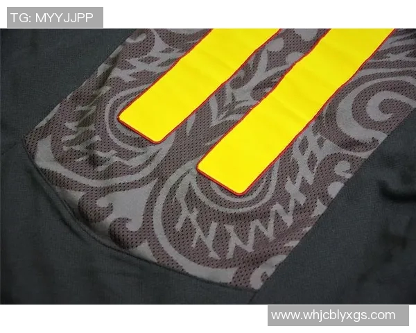 如何正确清洗足球明星水洗短袖以保持其色彩和质感